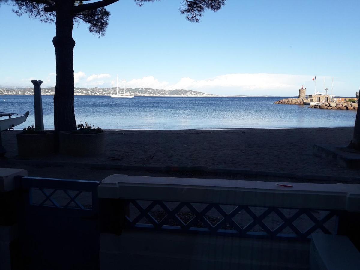 French Riviera 1 Bedroom On The Beach Facing Cannes Théoule-sur-Mer Zewnętrze zdjęcie